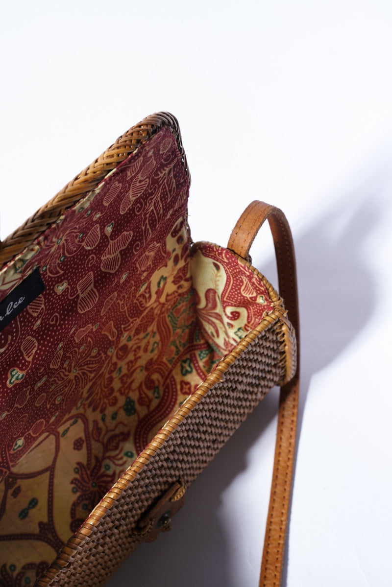 Open Jenn Lee Bidadari Crossbody