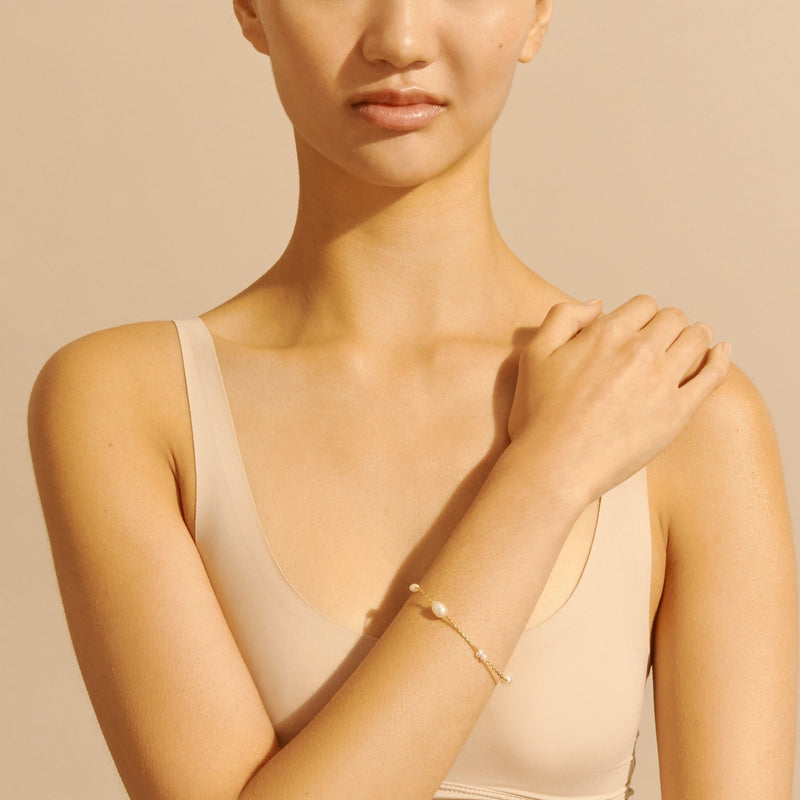 Model wearing Amber Sceats Paloma Bracelet